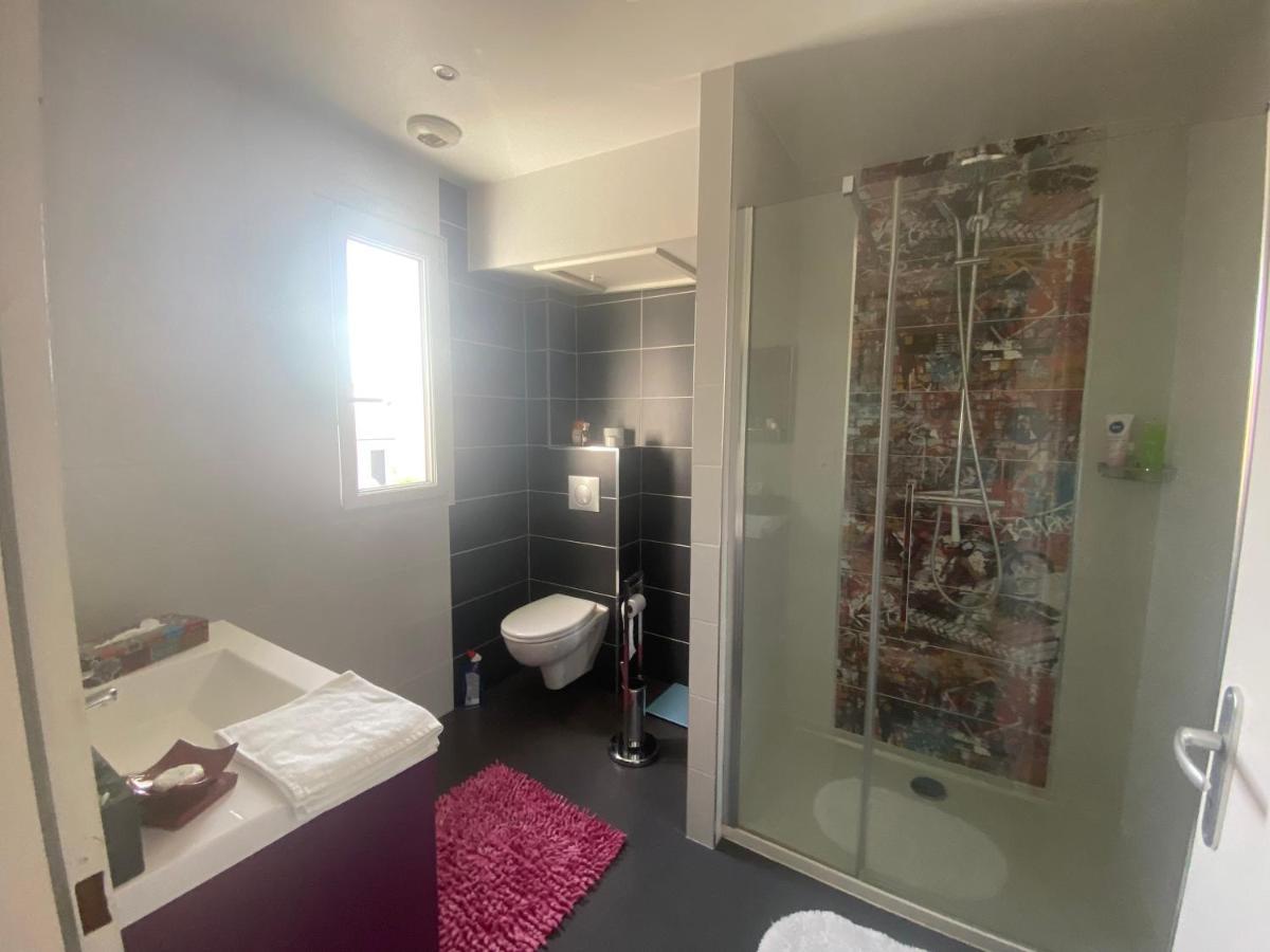 Chambre Avec Salle De Bain Privee Dans Maison 博格斯 外观 照片